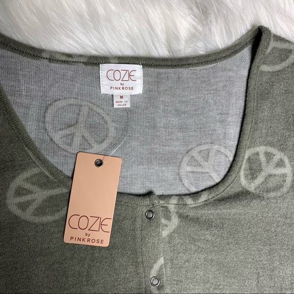 Cozie Olive Green Cardigan Button Down Peace Sign Print Sweater Size Medium - Picture 3 of 6